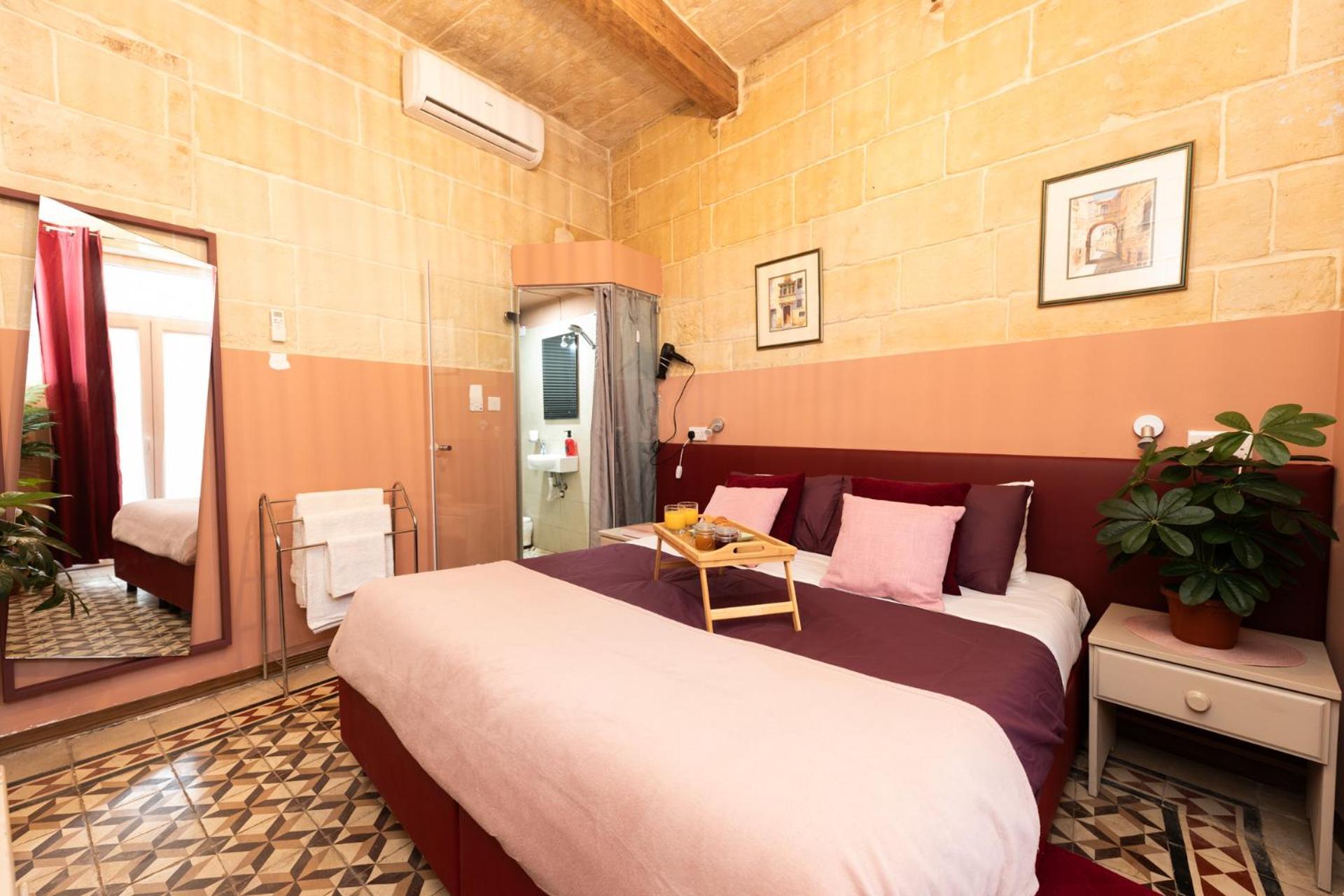 Concetta Studio Apartments By Holihomes Cospicua Bagian luar foto