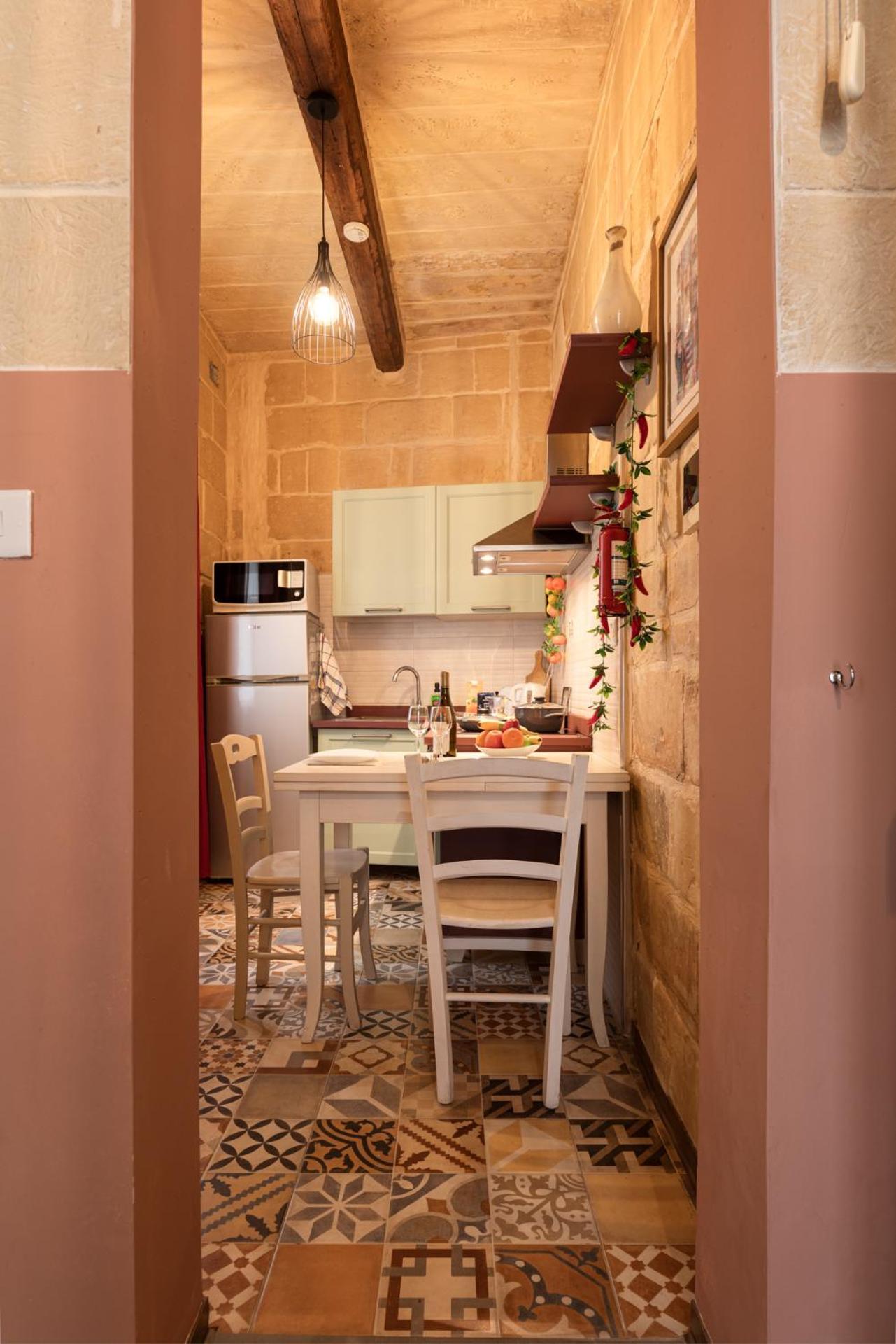 Concetta Studio Apartments By Holihomes Cospicua Bagian luar foto